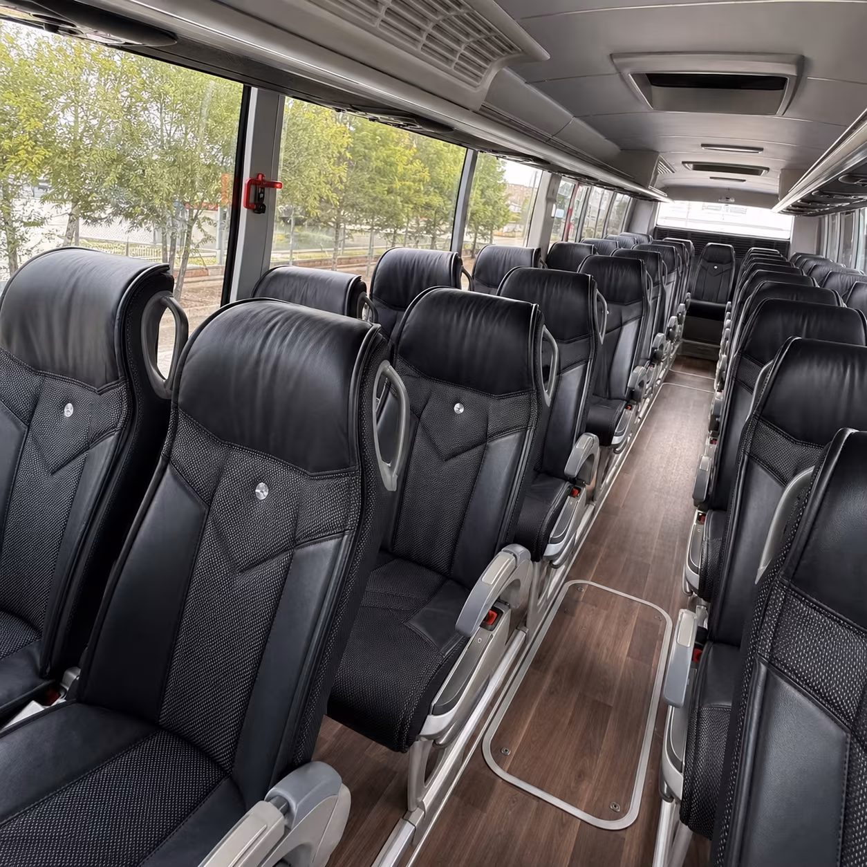 group transportation for training events conferences and government functions near la mesa