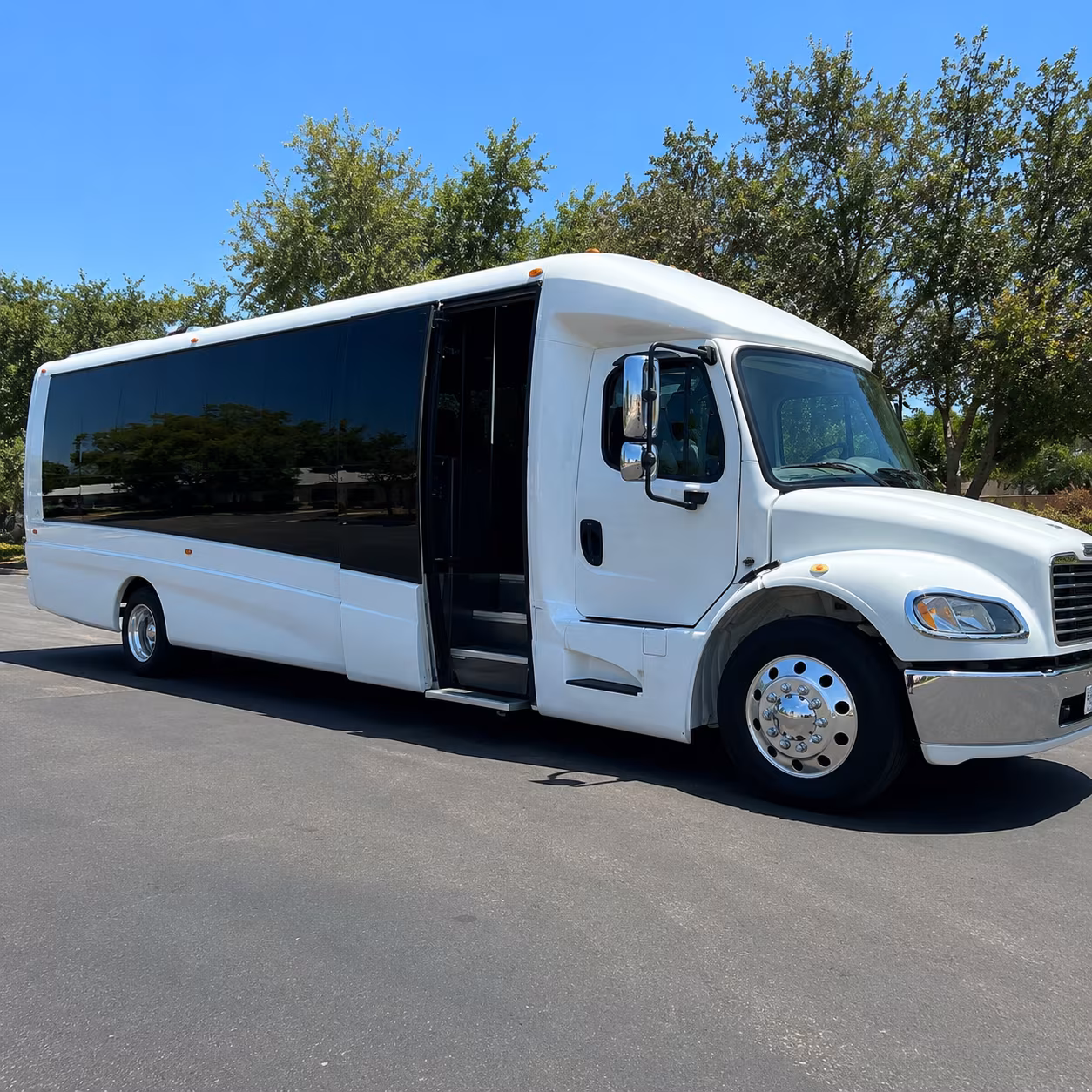 hotel to venue shuttle buses for la mesa and east san diego county events