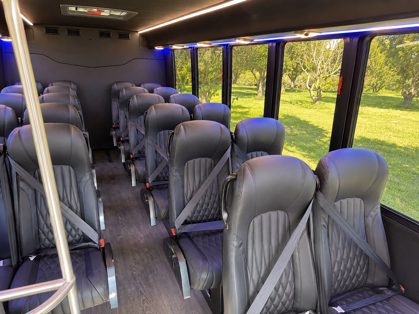 la mesa 20 passenger minibus inside