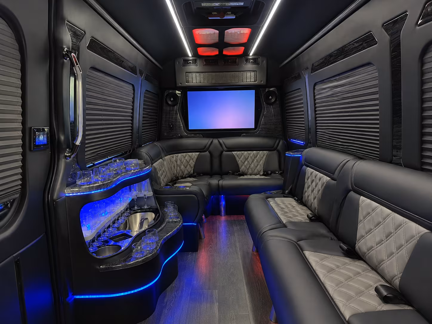 la mesa 28 passenger party bus