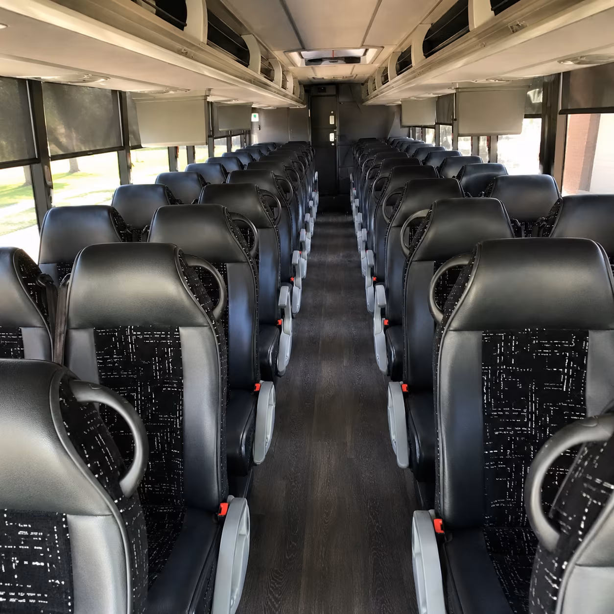 la mesa charter buses