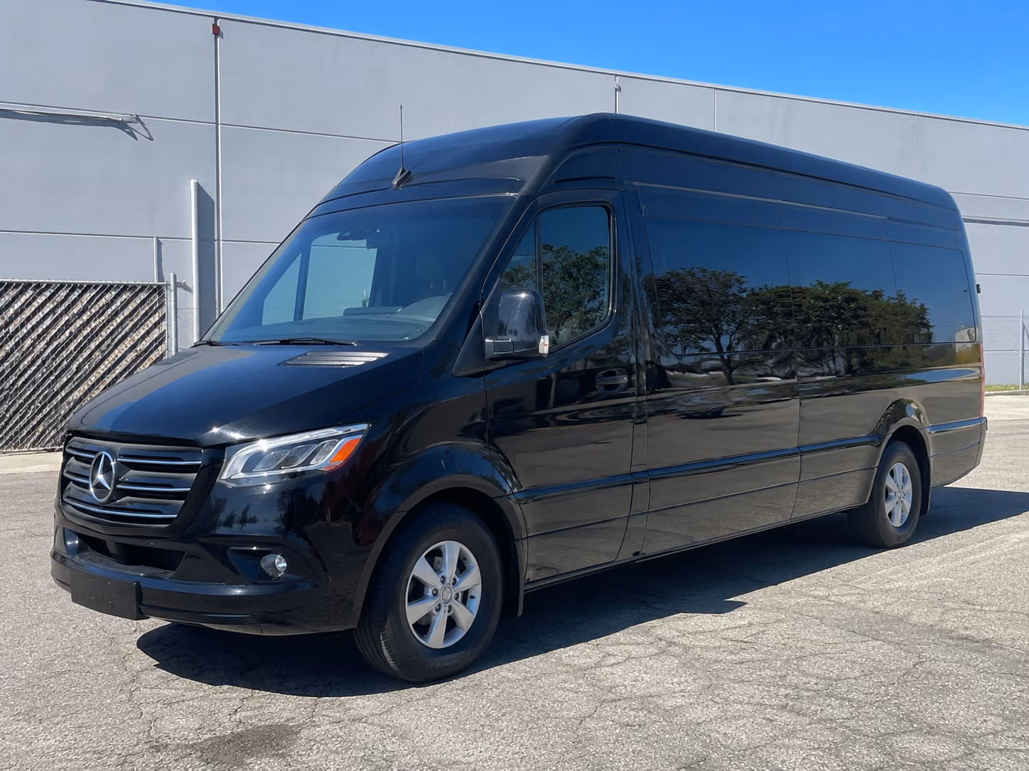 la mesa employee transportation onboard seating