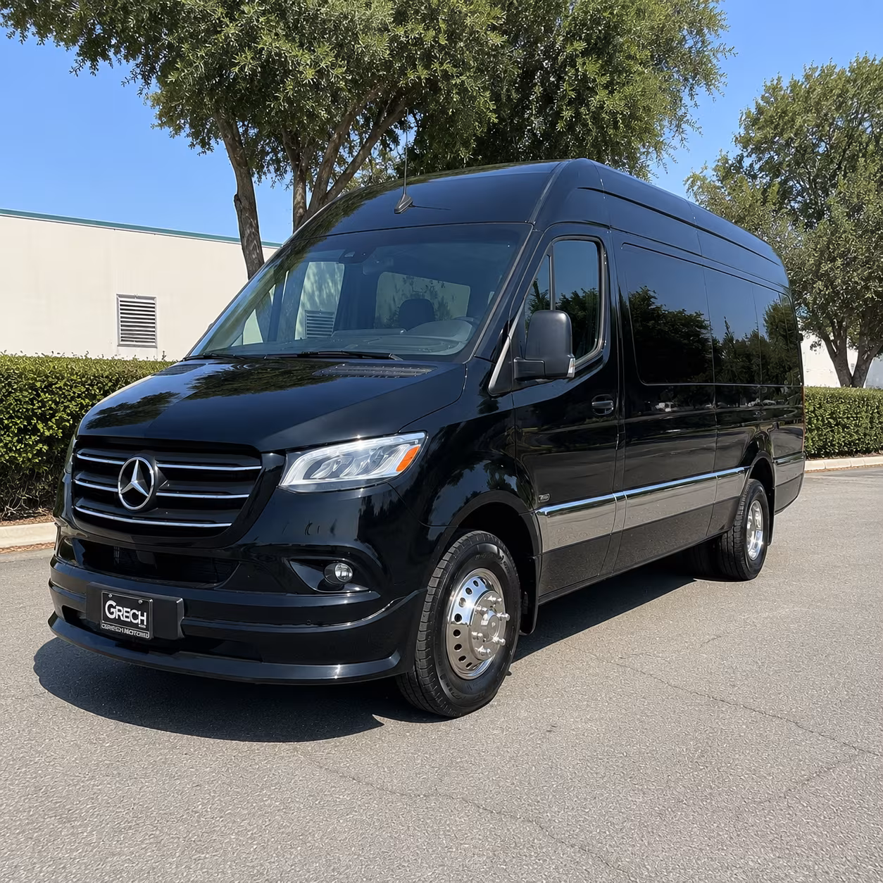 la mesa long distance transportation onboard seating