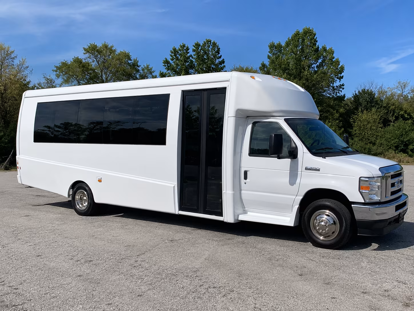 la mesa quincea n era sweet 16 party bus rental
