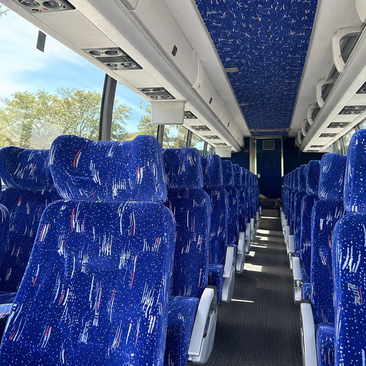 long distance bus trips from la mesa to las vegas